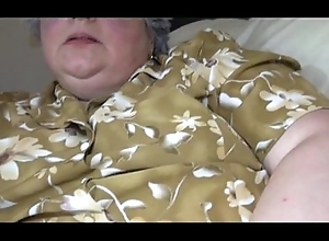 Bbw granny and young dirty slut wife masturbating in cahoots together