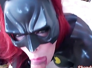 Batgirl shanda fay gives influence a rear cosplay oral-stimulation!