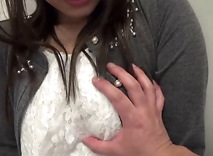 A Beautiful Woman Mistaken for Wanting to be Groped