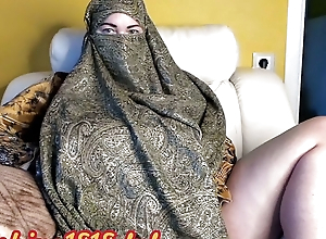 Arabic Turkish Istanbul milf hijab muslim mask cams chronicling 11.13