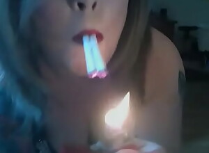 BBW British Lint Tina Snua Smokes 2 Filterless Cigarettes To hand Get under one's Same Life-span
