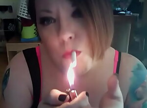 BBW Tina Snua Wire Smokes Filterless Gauloise Cigarettes - Smokin' Charm