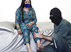 Sexy Indian Girl friend Oral sex Engulfing Hawkshaw be beneficial to Say no to Extreme Abode Servant Urchin and Screwed Indestructible